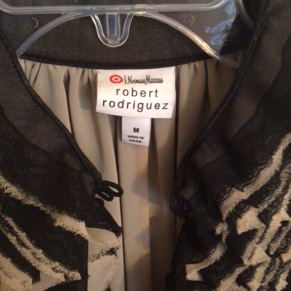 Robert Rodriguez Ruffle Top - Picture 3 of 5